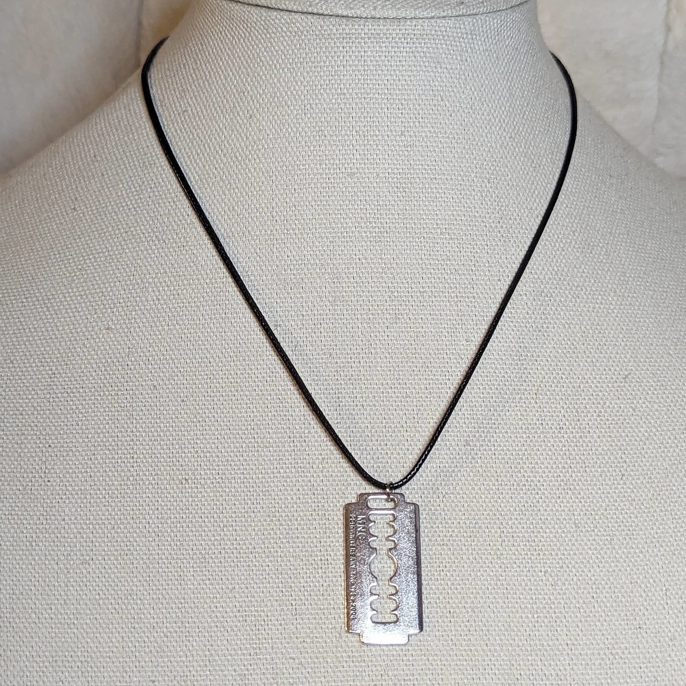 Large Razor Blade Silver Gothic Charm on a Rope Necklace - Picture 5 of 5